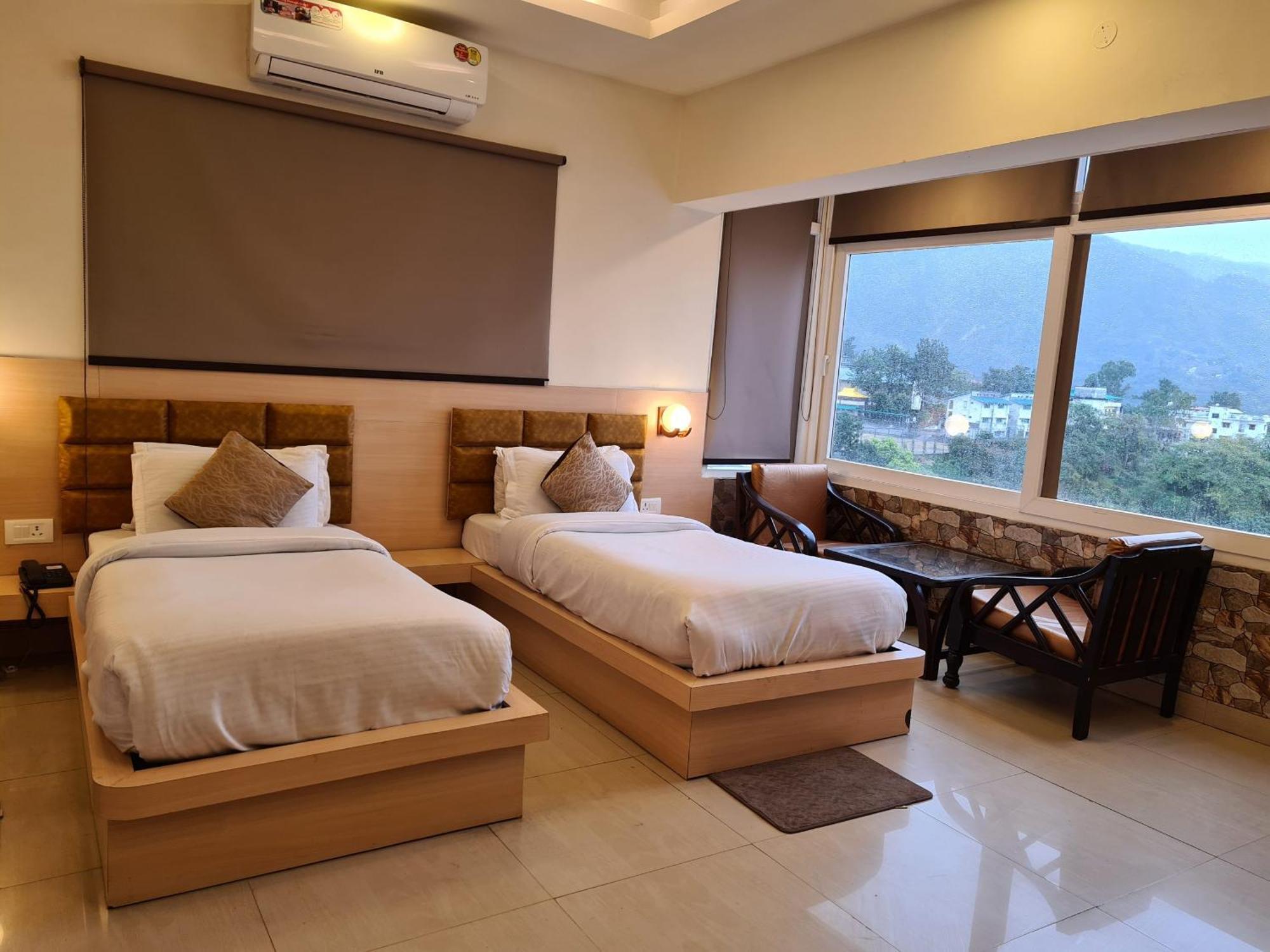 Jet Fox By Aero View Hotel, Delhi Airport Neu-Delhi Exterior foto